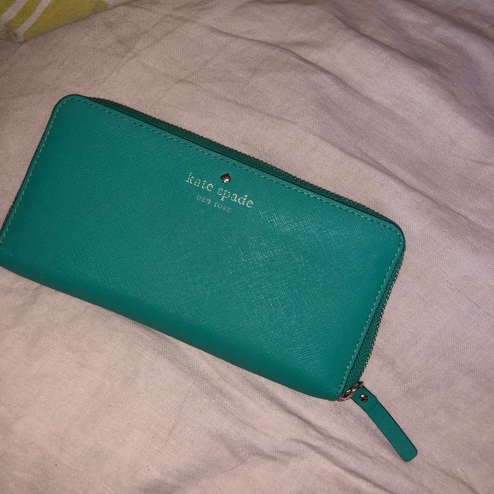 Kate spade hand wallet